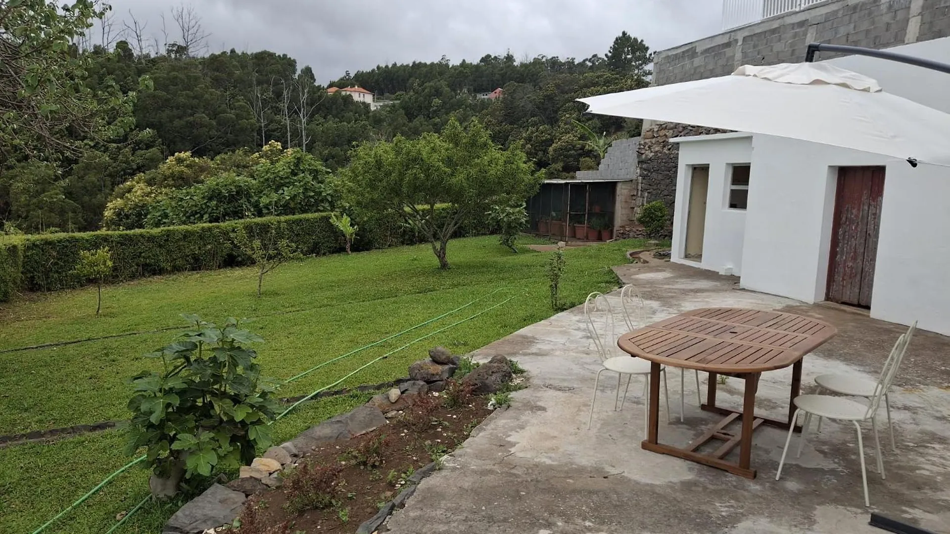 펜션 The Blue Cottage Gaula