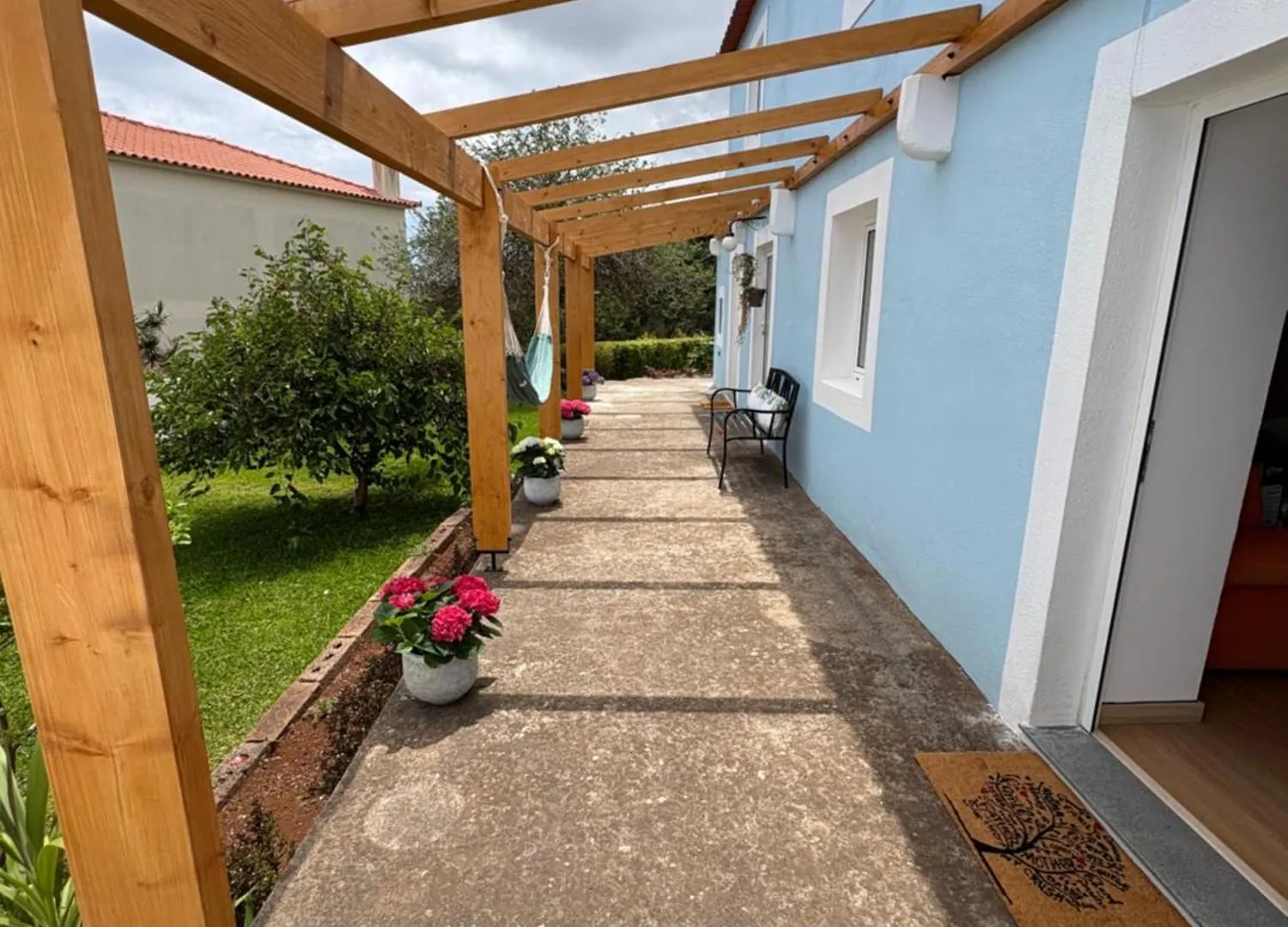 펜션 The Blue Cottage Gaula